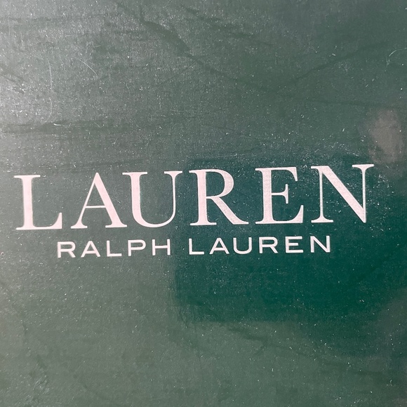 Brand New Women’s Ralph Lauren Patent Leather Stiletto Heels - Picture 4 of 7